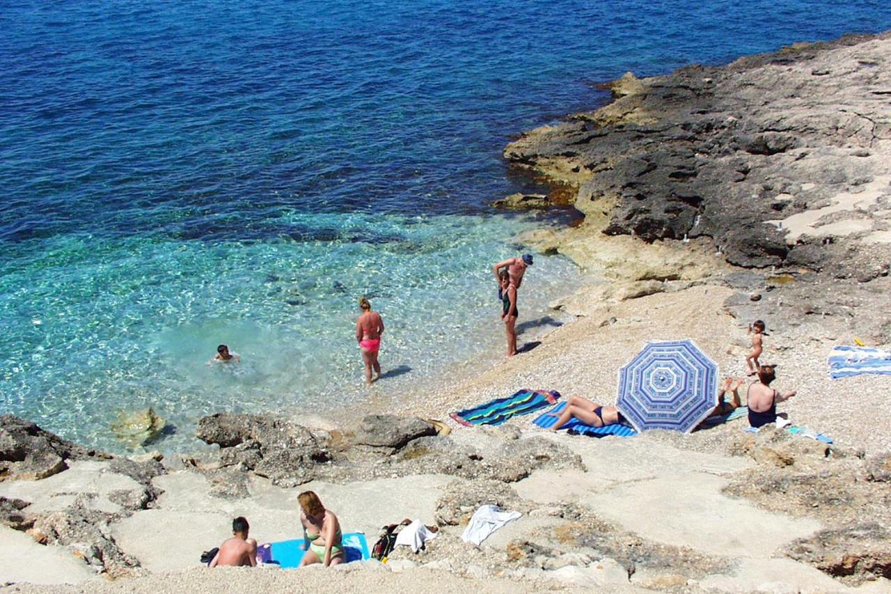 With A Parking Space Ivan Dolac, Hvar - 17778 Jelsa (Hvar)