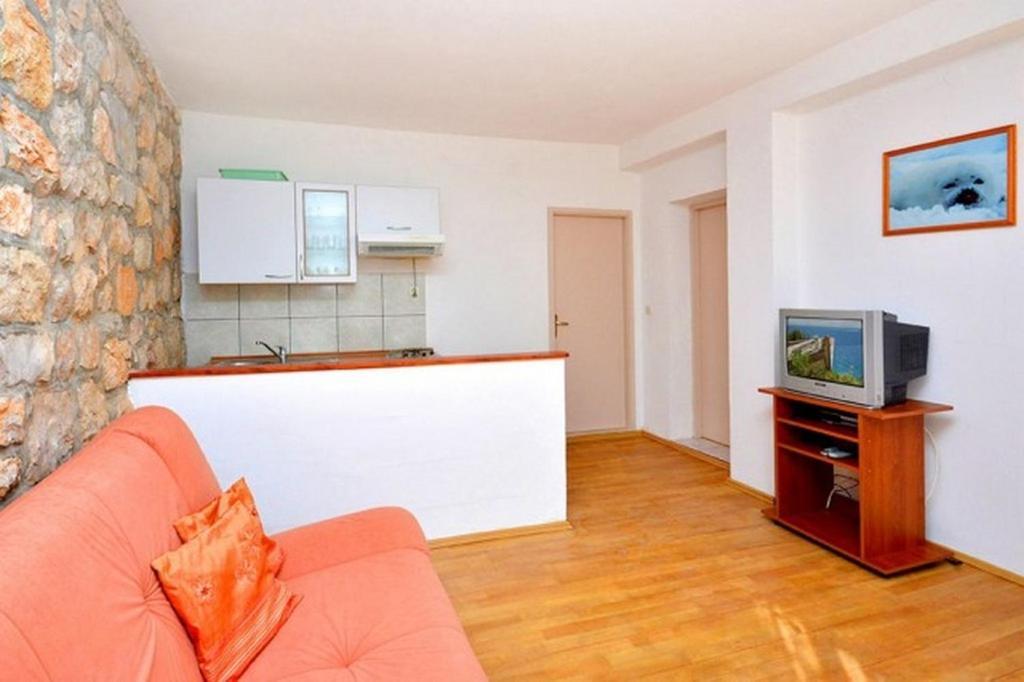 With A Parking Space Ivan Dolac, Hvar - 17778 Apartment Jelsa (Hvar)