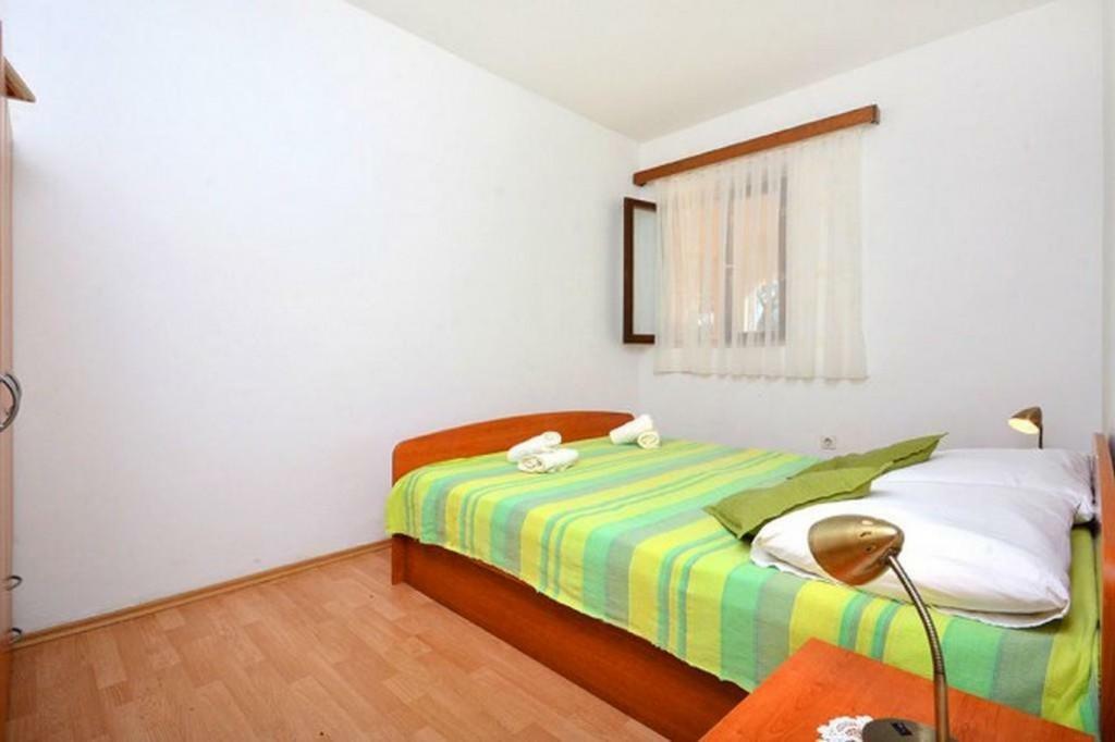 Apartment With A Parking Space Ivan Dolac, Hvar - 17778 Jelsa (Hvar)