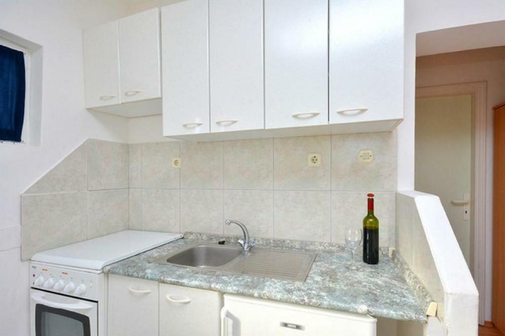 Apartment With A Parking Space Ivan Dolac, Hvar - 17778 Jelsa (Hvar)