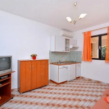 Apartments With A Parking Space Ivan Dolac, Hvar - 17778 Jelsa  Room photo